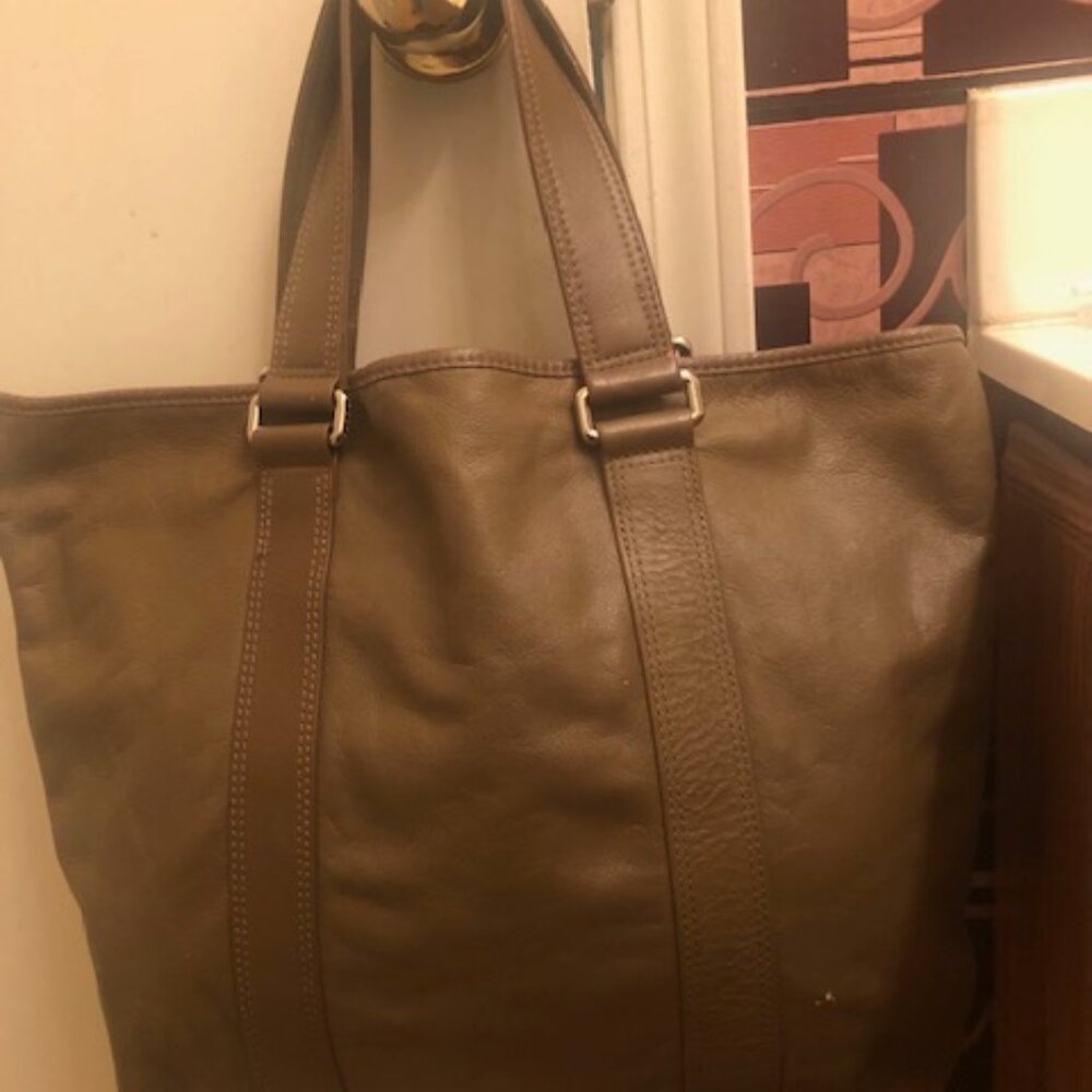 Marc Jacob’s tote
